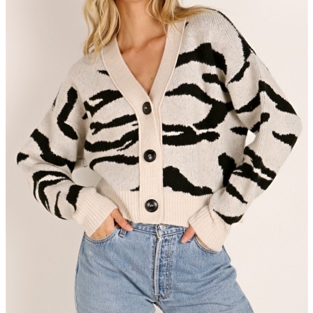 LNA Boxy Cardigan Sweater Ivory Tiger Jacquard